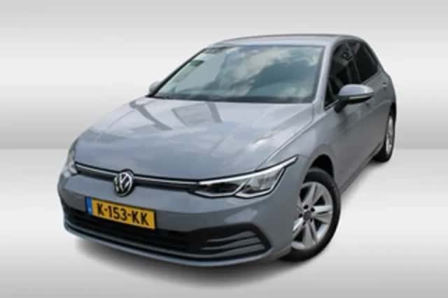 Volkswagen Golf (2021) thumbnail 1