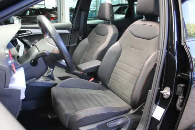 SEAT Ibiza (2023) thumbnail 5