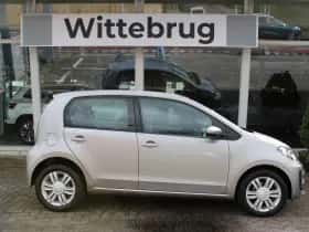 Volkswagen Up! (2019) thumbnail 15