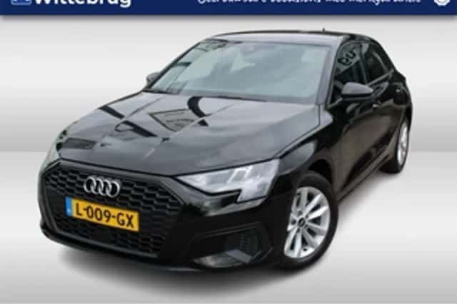 Audi A3 (2021) thumbnail 1