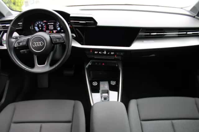 Audi A3 (2021) thumbnail 4