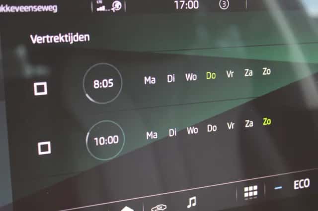 Škoda Enyaq (2022) thumbnail 6