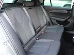 Škoda Octavia (2022) thumbnail 6