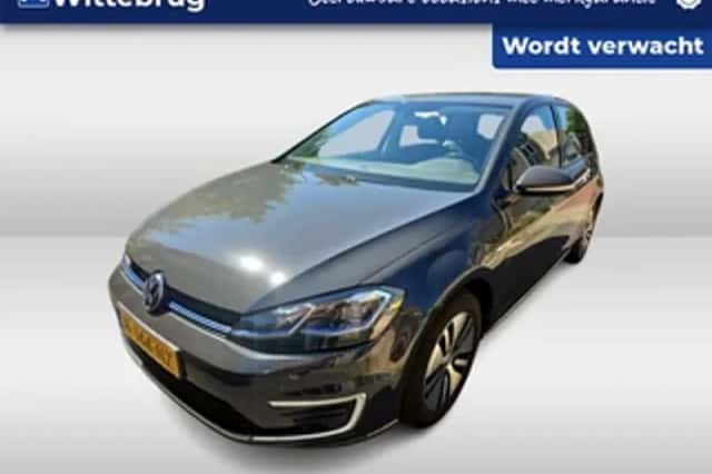 Volkswagen E-Golf (2020) thumbnail 1