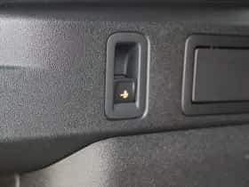 Volkswagen Tiguan (2025) thumbnail 36