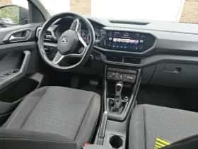 Volkswagen T-Cross (2020) thumbnail 4