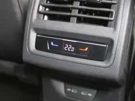 Volkswagen Golf (2023) thumbnail 33