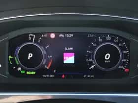 Volkswagen Tiguan (2022) thumbnail 12