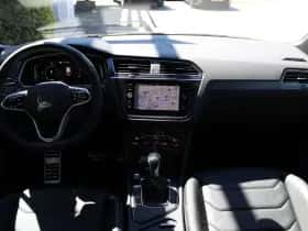 Volkswagen Tiguan (2022) thumbnail 4