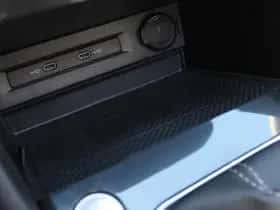 Volkswagen Tiguan (2022) thumbnail 33