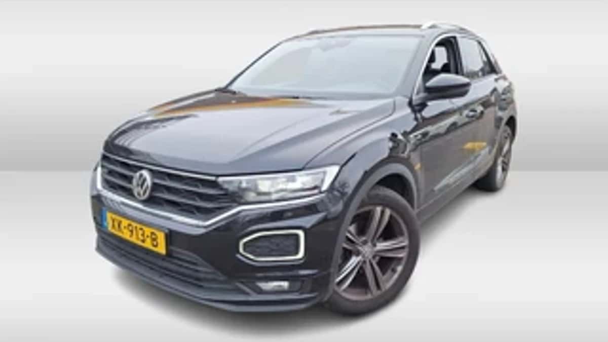 Volkswagen T-Roc (2019) — foto 1