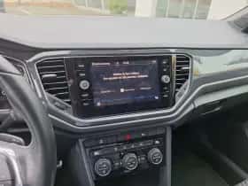 Volkswagen T-Roc (2019) thumbnail 11