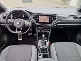 Volkswagen T-Roc (2019) thumbnail 4
