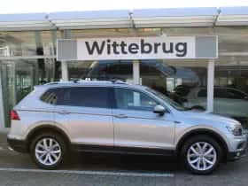 Volkswagen Tiguan (2021) thumbnail 16