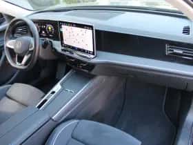Volkswagen Passat (2025) thumbnail 14