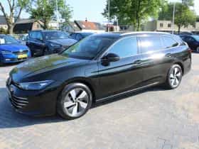 Volkswagen Passat (2025) thumbnail 17