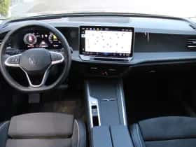 Volkswagen Passat (2025) thumbnail 4