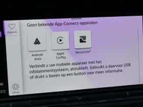 Volkswagen Golf (2021) thumbnail 22