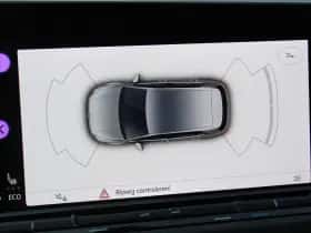 Volkswagen Golf (2021) thumbnail 24