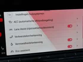 Volkswagen Golf (2021) thumbnail 26