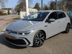 Volkswagen Golf (2021) thumbnail 17