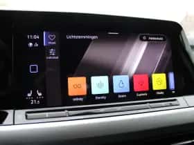 Volkswagen Golf (2021) thumbnail 30