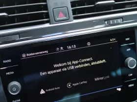 Volkswagen Tiguan (2022) thumbnail 25