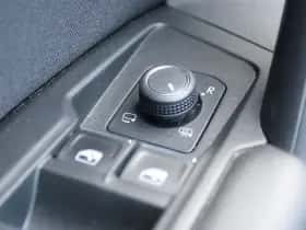 Volkswagen Tiguan (2022) thumbnail 33