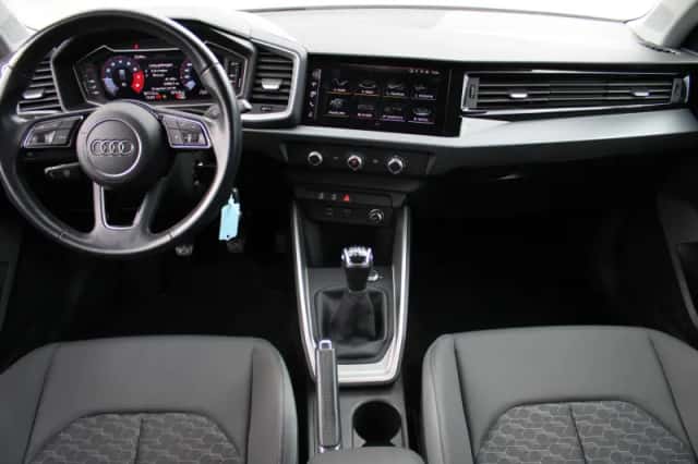 Audi A1 (2021) thumbnail 4