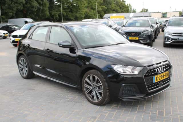 Audi A1 (2021) thumbnail 6