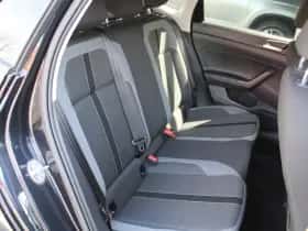Volkswagen Polo (2021) thumbnail 6