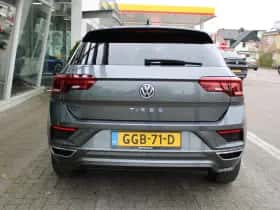 Volkswagen T-Roc (2020) thumbnail 27