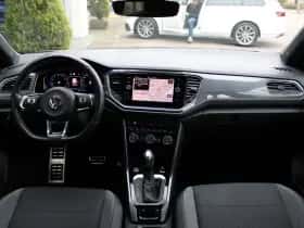 Volkswagen T-Roc (2020) thumbnail 4