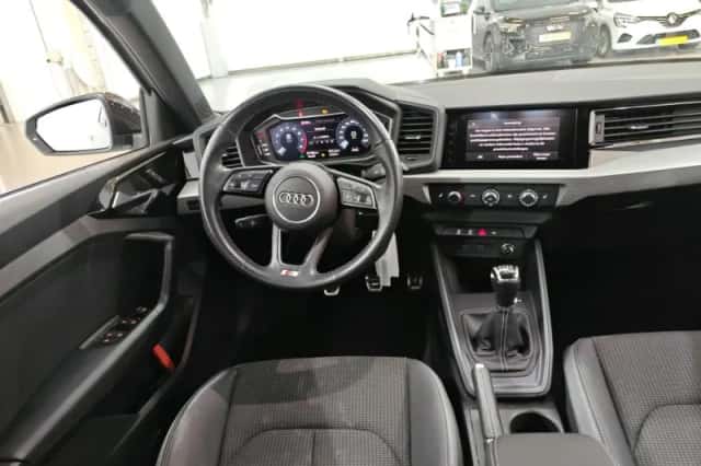 Audi A1 (2020) thumbnail 4