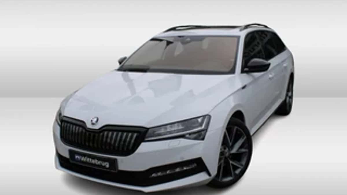 Škoda Superb (2023) — foto 1