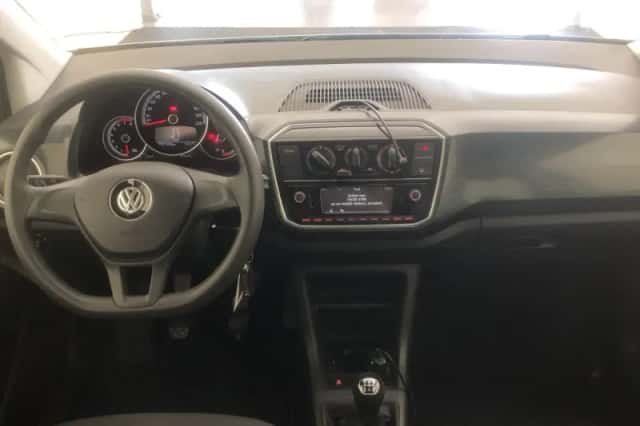 Volkswagen Up! (2019) thumbnail 4