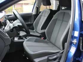 Volkswagen Polo (2022) thumbnail 5
