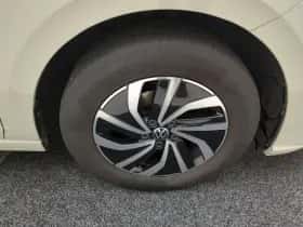 Volkswagen Polo (2023) thumbnail 5