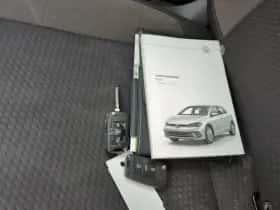 Volkswagen Polo (2023) thumbnail 10