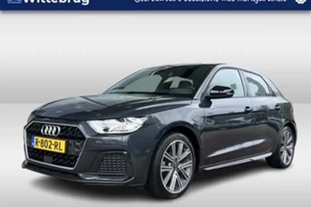 Audi A1 (2022) thumbnail 1