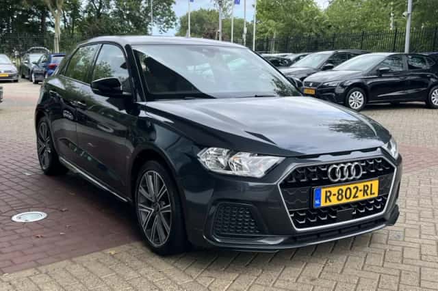 Audi A1 (2022) thumbnail 3
