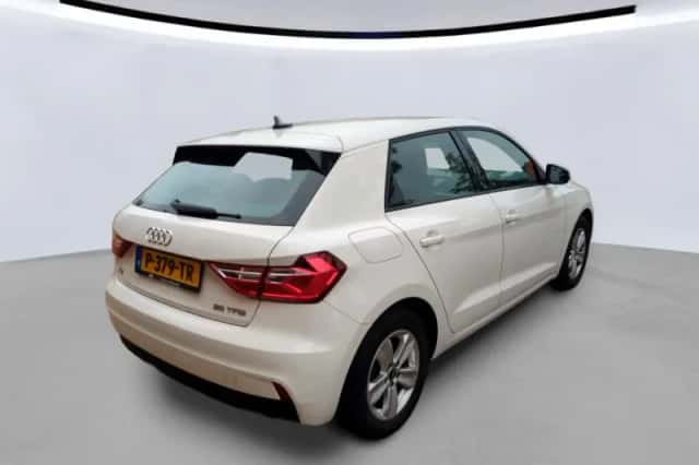 Audi A1 (2022) thumbnail 4
