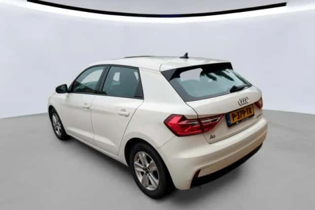 Audi A1 (2022) thumbnail 5