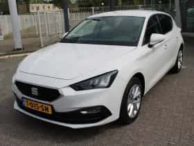 SEAT Leon (2023) thumbnail 15