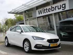 SEAT Leon (2023) thumbnail 7