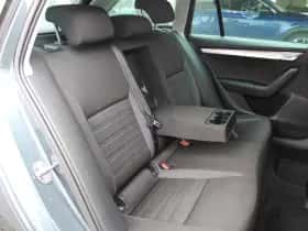 Škoda Octavia (2020) thumbnail 6