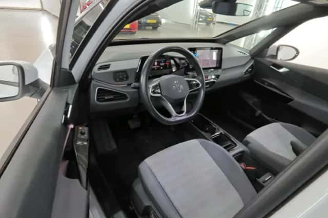 Volkswagen ID.3 (2021) thumbnail 5