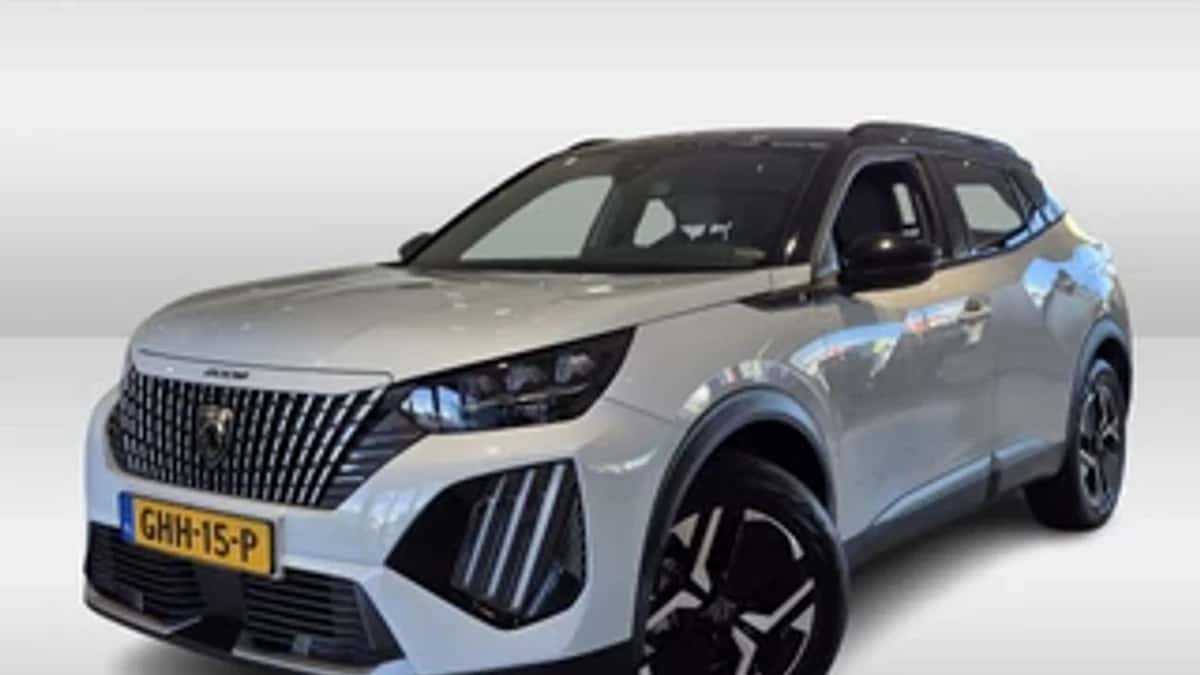 Peugeot e-2008 (2024) — foto 1