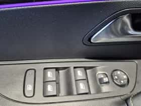 Peugeot e-2008 (2024) thumbnail 36