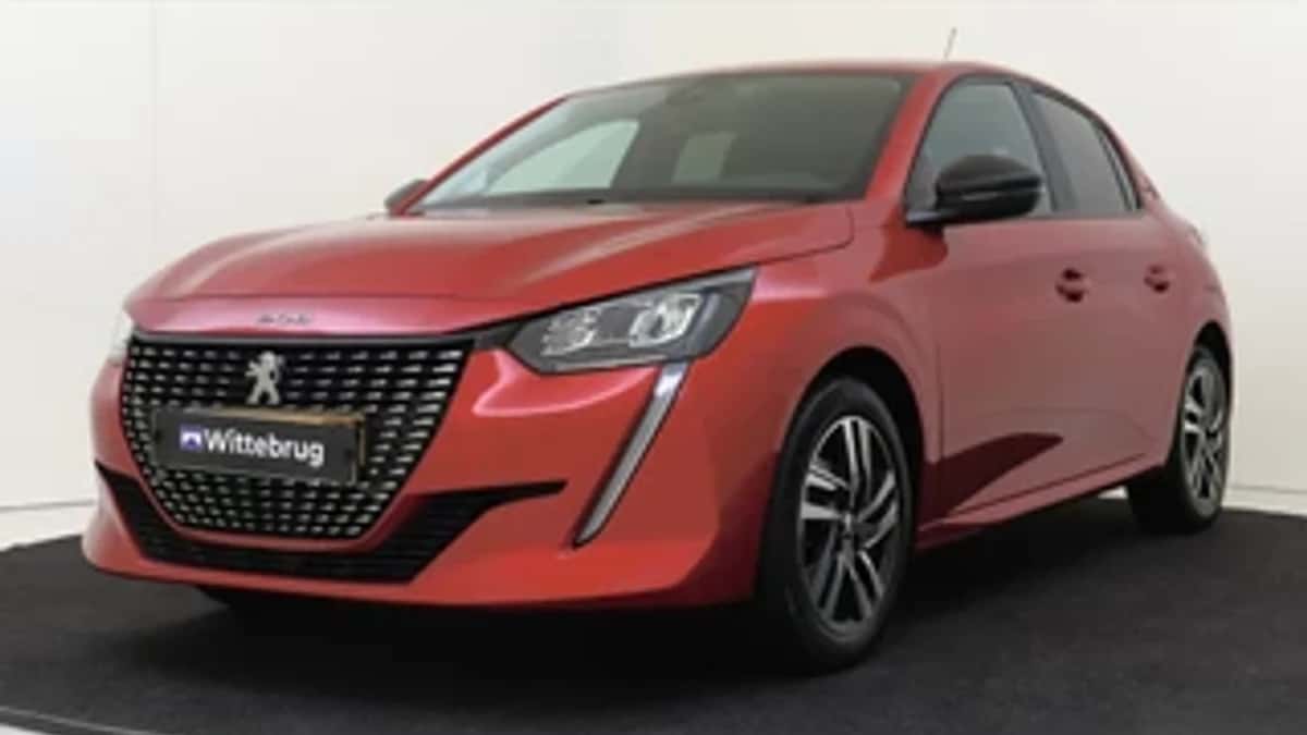 Peugeot 208 (2023) — foto 1